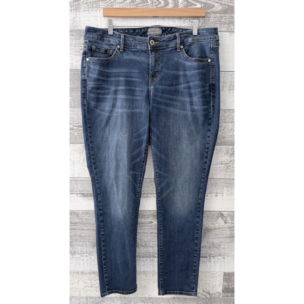 Torrid Feel the Fit Boyfriend Straight Stretch Jeans Womens Fit 38"x30"